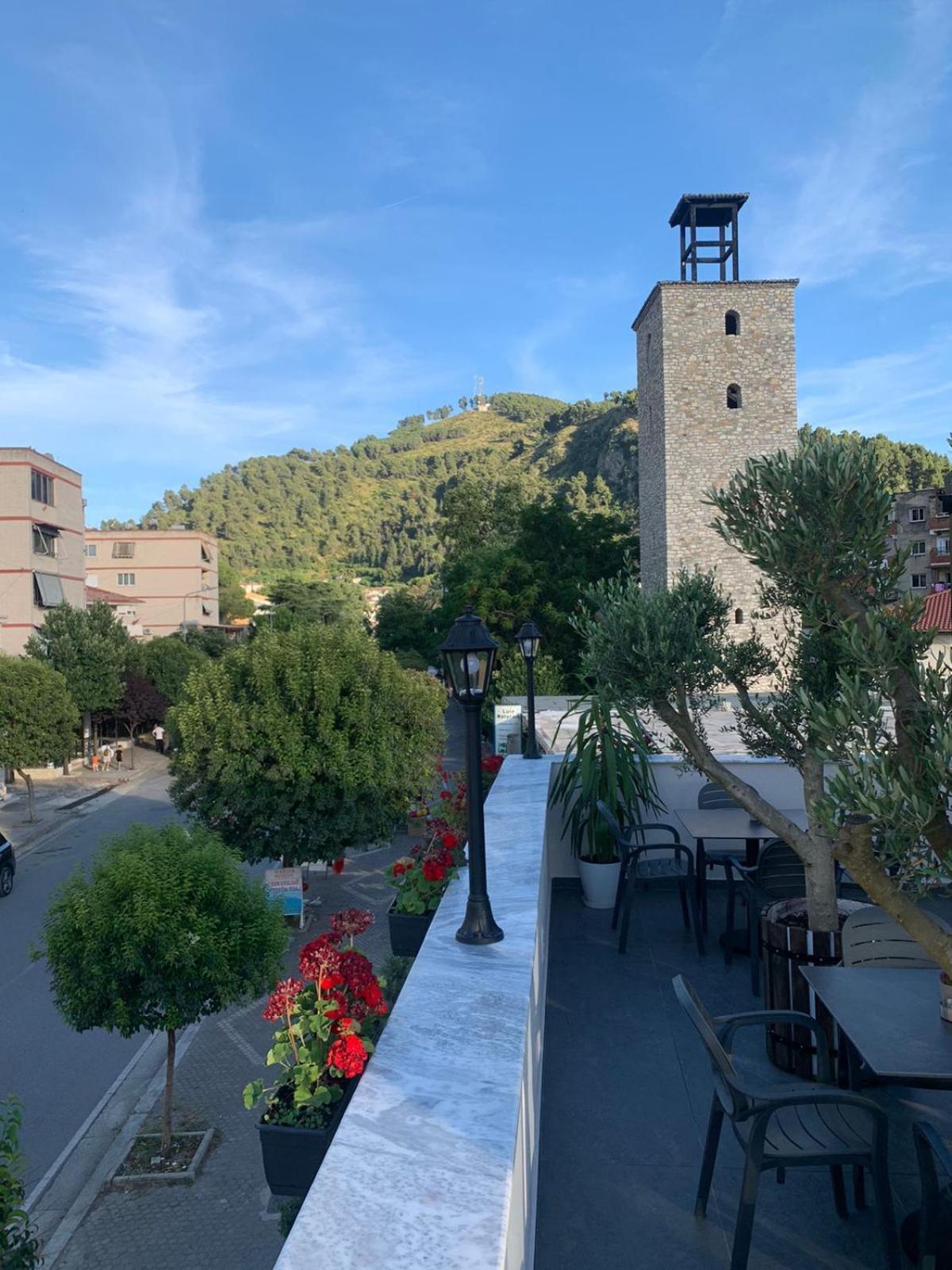 Vila Franko Berat Exterior foto
