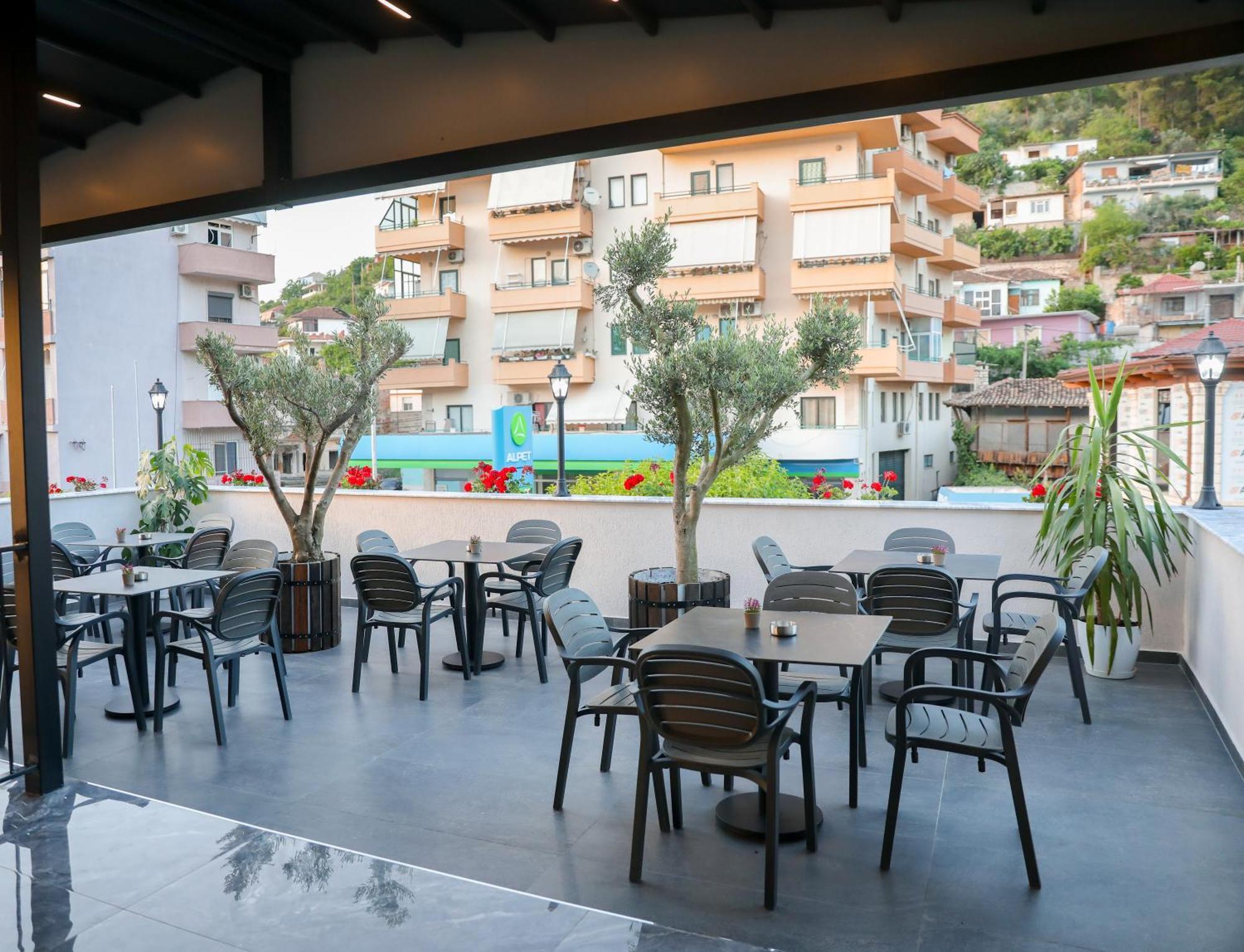 Vila Franko Berat Exterior foto